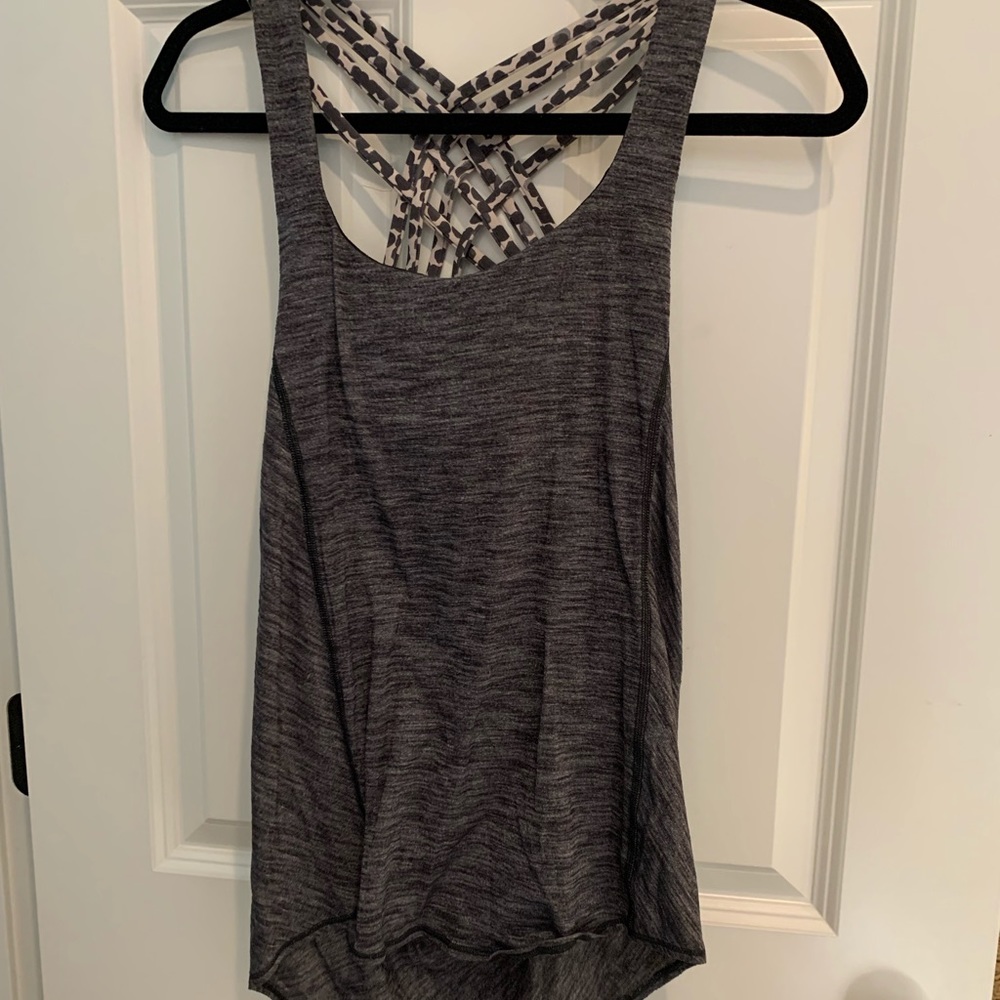 LULULEMON TANK